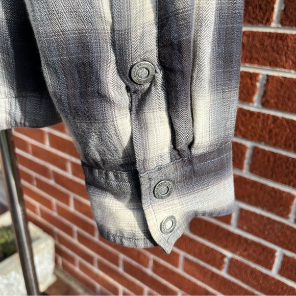 Prana Flannel w/Lining (Thermal) Snap-Down Shirt Black and Grey L/S Mens Size XL - Picture 9 of 12